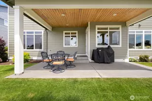 21908 26th St E, Lake Tapps, WA 98391 - Photo 30