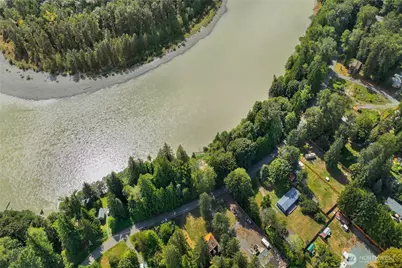 41819 S Shore Drive, Concrete, WA 98237 - Photo 10