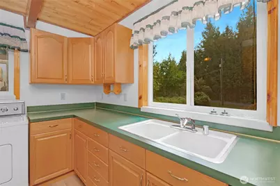 41819 S Shore Drive, Concrete, WA 98237 - Photo 20