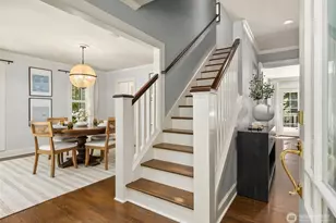 8219 NE New Brooklyn Rd, Bainbridge Island, WA 98110 - Photo 4