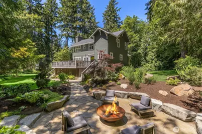 8219 NE New Brooklyn Road, Bainbridge Island, WA 98110 - Photo 1
