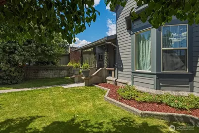 330 W Highland Avenue, Chelan, WA 98816 - Photo 32