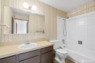 402 Boulevard #202, Bellingham, WA 98225 - Photo 24