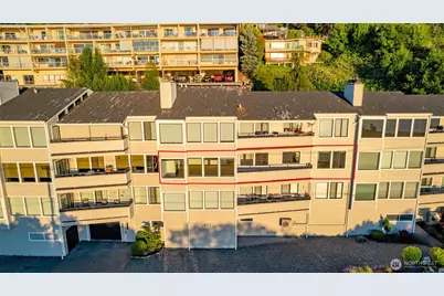 402 Boulevard #202, Bellingham, WA 98225 - Photo 2