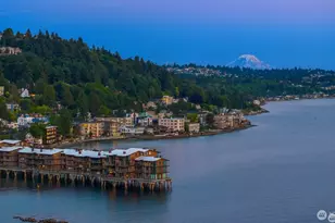 3717 Beach Dr SW, Seattle, WA 98116 - Photo 2