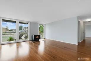 3717 Beach Dr SW, Seattle, WA 98116 - Photo 4