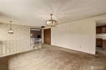 5359 Ruby Place NE, Bainbridge Island, WA 98110 - Photo 6