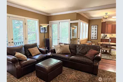 18210 Homeview Drive, Edmonds, WA 98026 - Photo 6
