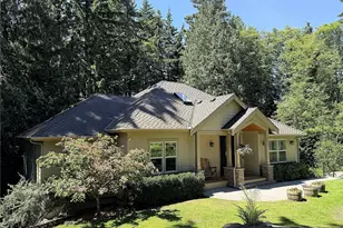 18210 Homeview Dr, Edmonds, WA 98026 - Photo 2