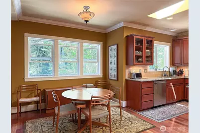 18210 Homeview Drive, Edmonds, WA 98026 - Photo 10