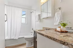 1909 Cleveland Ave, Mount Vernon, WA 98273 - Photo 16