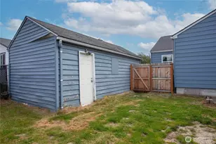 1909 Cleveland Ave, Mount Vernon, WA 98273 - Photo 24
