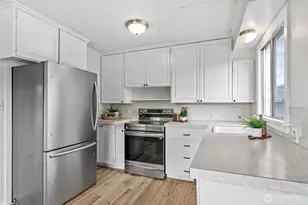 1909 Cleveland Ave, Mount Vernon, WA 98273 - Photo 10