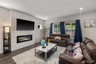 20818 3rd Ave SE, Bothell, WA 98012 - Photo 14