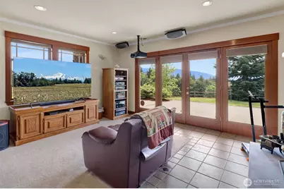 18077 Fox Hollow Lane, Bow, WA 98232 - Photo 32