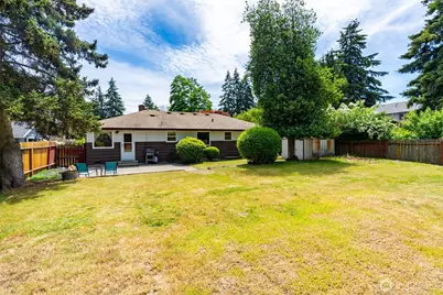 420 S 128th Street, Seattle, WA 98168 - Photo 24