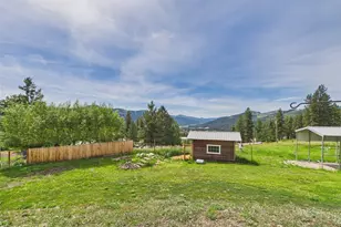220 Center Rd, Republic, WA 99166 - Photo 16