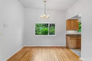 134 160th Pl SE, Bellevue, WA 98008 - Photo 8