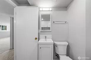 134 160th Pl SE, Bellevue, WA 98008 - Photo 26