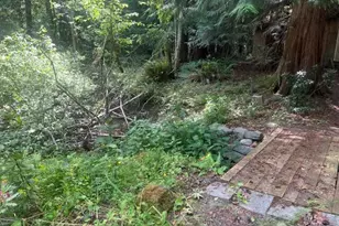 10395 NE Pine Way, Bainbridge Island, WA 98110 - Photo 10