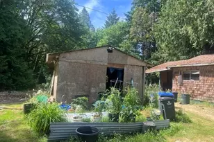 10395 NE Pine Way, Bainbridge Island, WA 98110 - Photo 6