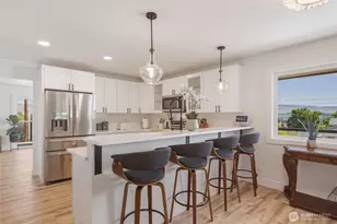 1202 S Hills Dr, Wenatchee, WA 98801 - Photo 14