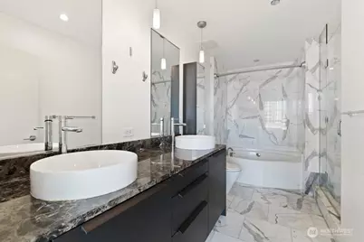 737 Olive Way #2600, Seattle, WA 98101 - Photo 16