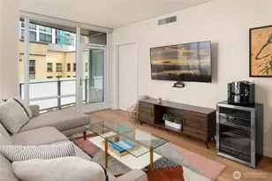 121 Stewart St, Seattle, WA 98101 - Photo 8
