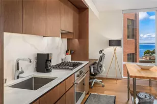 121 Stewart St, Seattle, WA 98101 - Photo 10