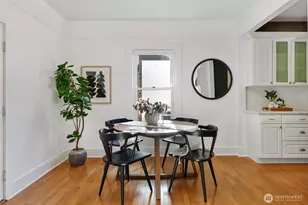 516 W Howe St, Seattle, WA 98119 - Photo 6