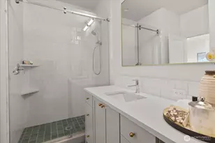 5739 25th Ave NE, Seattle, WA 98105 - Photo 32