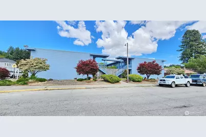624 W Cedar Street #11, Shelton, WA 98584 - Photo 2
