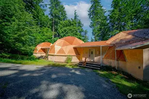 12 SE Oyster Beach Rd, Shelton, WA 98584 - Photo 2