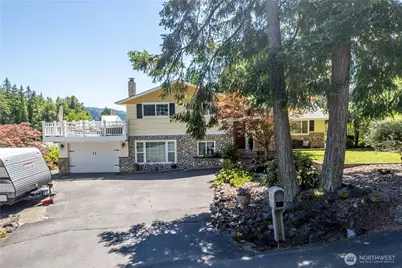 2408 N Greeley Drive, Kelso, WA 98626 - Photo 2