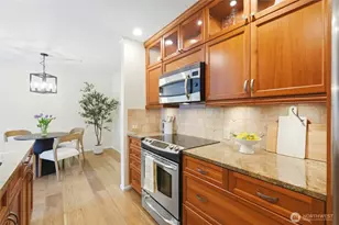 6333 Lake Washington Blvd NE, Kirkland, WA 98033 - Photo 2