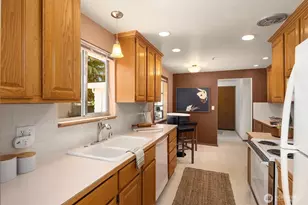 4220 191st St SW, Lynnwood, WA 98036 - Photo 18
