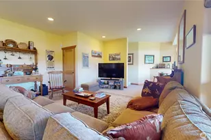 8102 E Perelli Ln, Port Orchard, WA 98366 - Photo 26