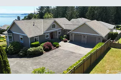 8102 E Perelli Lane, Port Orchard, WA 98366 - Photo 2