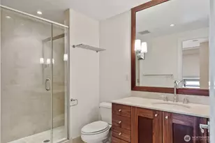 650 Bellevue Way NE, Bellevue, WA 98004 - Photo 6