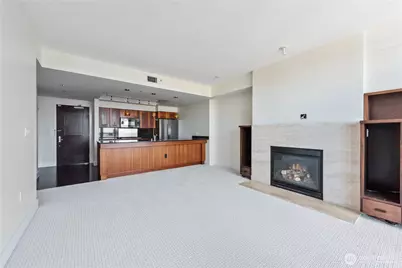 650 Bellevue Way NE #4006, Bellevue, WA 98004 - Photo 4