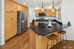 10820 NE 144th Ct, Kirkland, WA 98034 - Photo 6