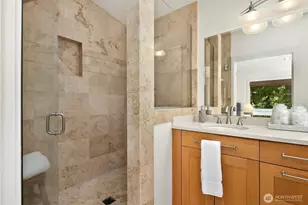 809 16th Ave W, Kirkland, WA 98033 - Photo 18