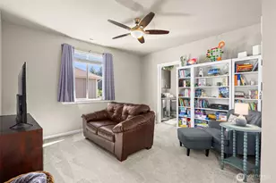 787 NW Dresden Ct, Bremerton, WA 98311 - Photo 20