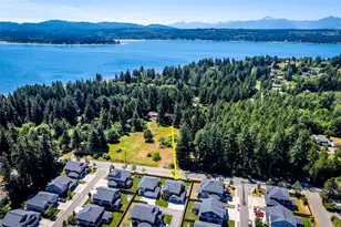 787 NW Dresden Ct, Bremerton, WA 98311 - Photo 32