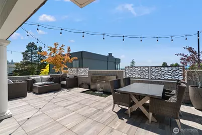 709 Maple Street, Edmonds, WA 98020 - Photo 16