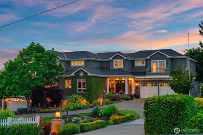 709 Maple Street, Edmonds, WA 98020 - Photo 2