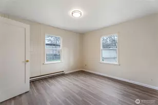 70 NE Rose St, College Place, WA 99324 - Photo 6