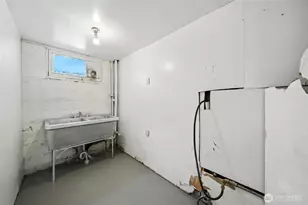 70 NE Rose St, College Place, WA 99324 - Photo 24