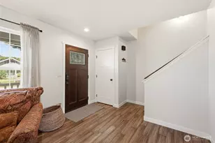 227 S Macleod Ave, Arlington, WA 98223 - Photo 18