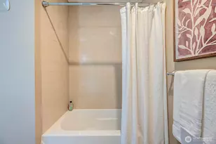61 Pine St, Edmonds, WA 98020 - Photo 24